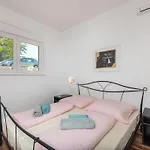 Mit Eigenem Pool By Interhome Casa de Férias *