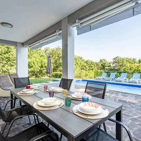 Semesterbostad Mit Eigenem Pool By Interhome